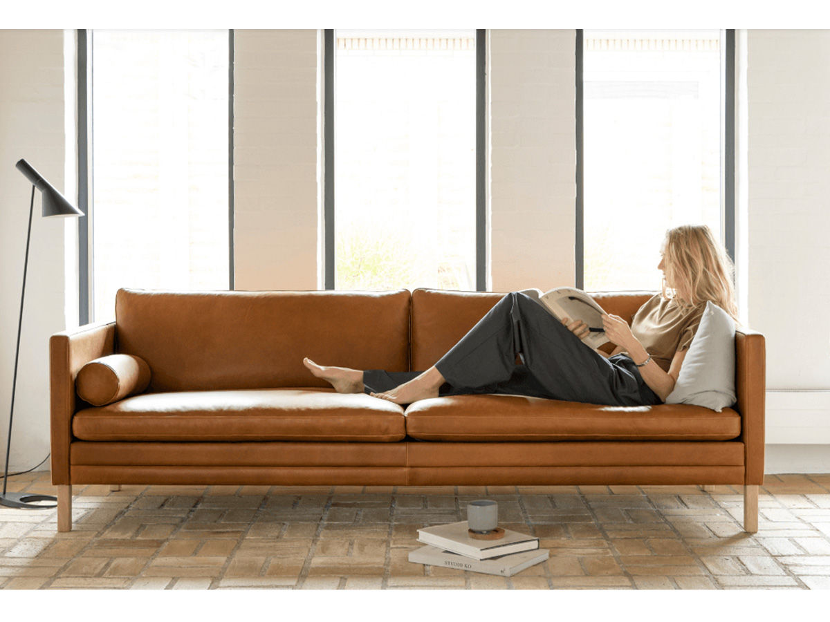 MH276 Leather Sofa by Mogens Hansen - Scan-Design | Furniture